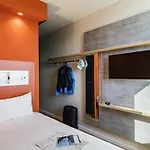 Hotel Ibis Budget Centre Port 2*