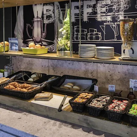 Ibis Budget Centre Port 2*