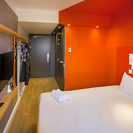 Ibis Budget Centre Port 酒店 2*
