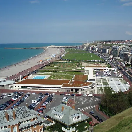Ibis Budget Centre Port 2*