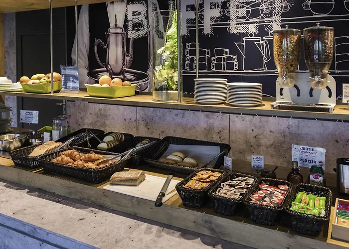 Ibis Budget Centre Port 2*